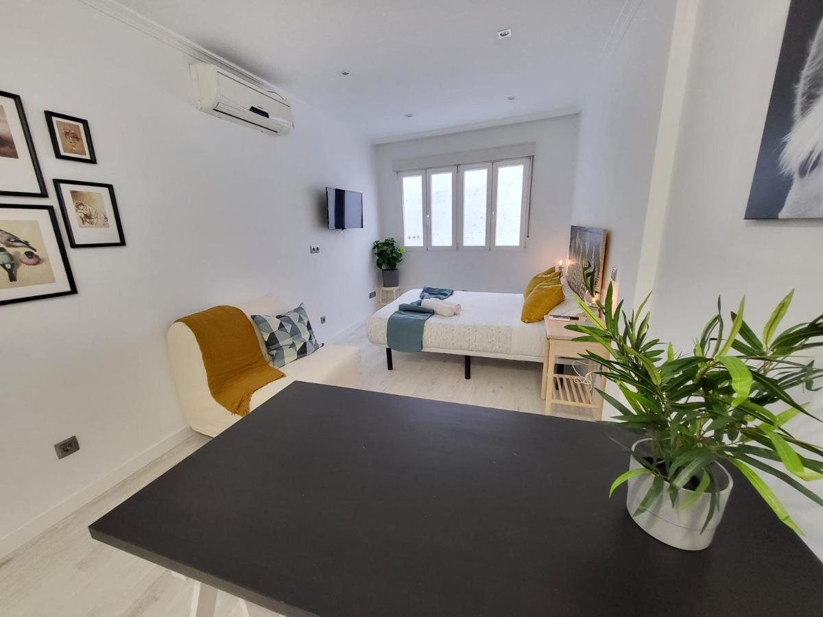La Vivienda De Pedro Zerolo Apartment Madrid Exterior photo